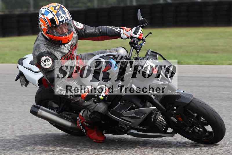 /41 06.08.2025 FREERIDE Training ADR/Gruppe B/92